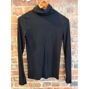 LOFT • Black Long Sleeve Turtle Neck • Ladies XS